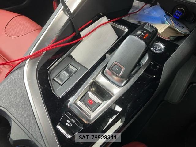 Peugeot 3008 2022-03 7509650-19