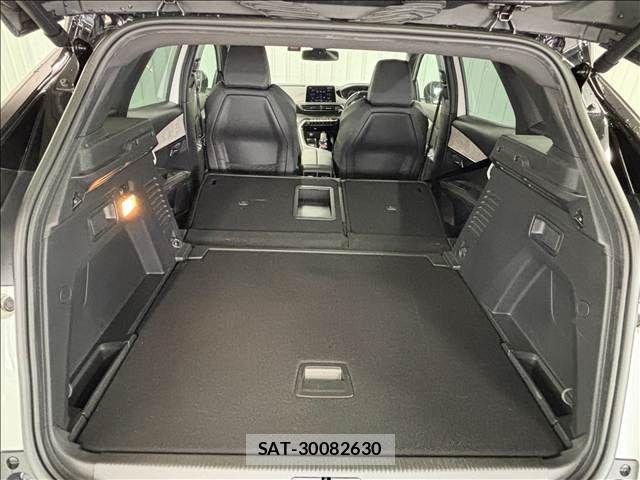 Peugeot 3008 2022-09 7502205-17