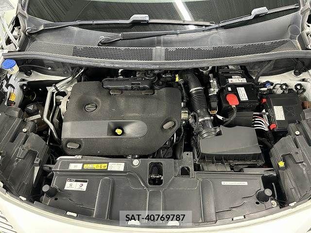 Peugeot 3008 2021-06 7502208-11