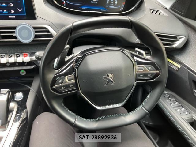 Peugeot 3008 2020-12 7619157-17