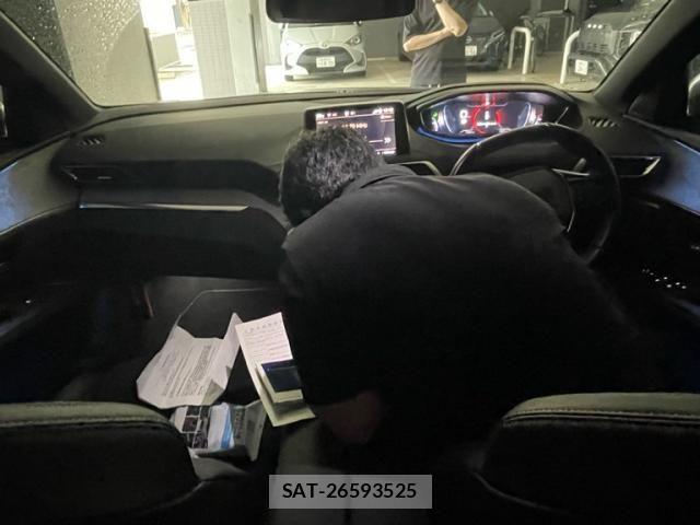 Peugeot 3008 2019-09 7619158-15