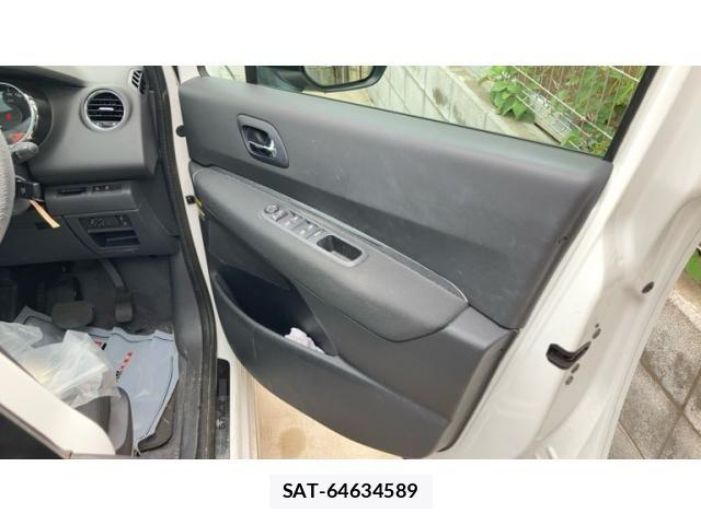 Peugeot 3008 2014-05 7727138-10