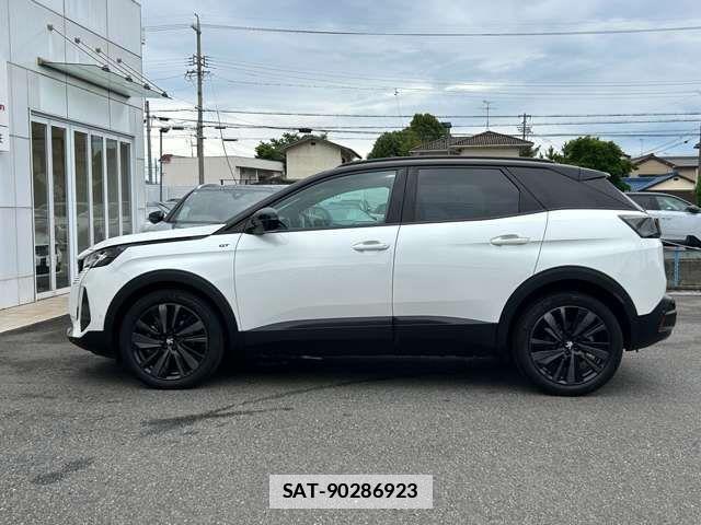 Peugeot 3008 2023-05 7727122-1