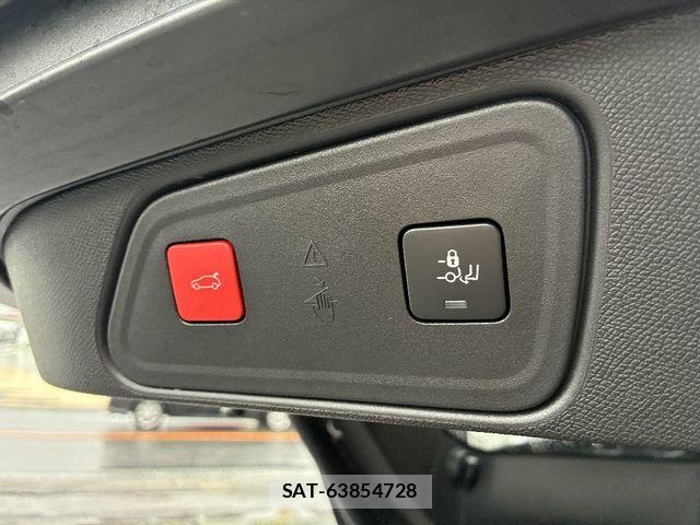 Peugeot 3008 2023-06 7727126-18