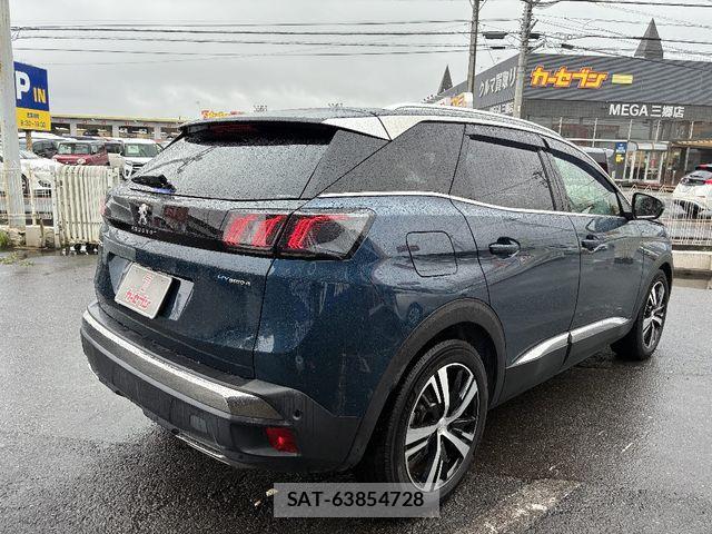 Peugeot 3008 2023-06 7727126-1
