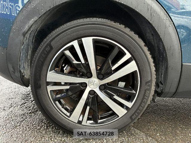 Peugeot 3008 2023-06 7727126-21