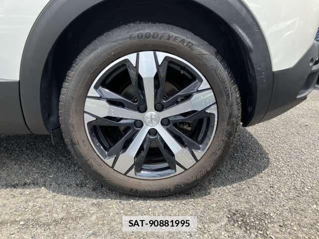 Peugeot 3008 2022-04 7727124-12