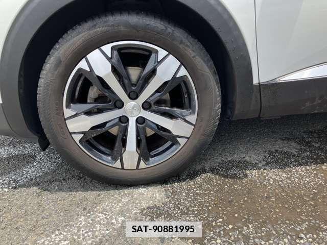 Peugeot 3008 2022-04 7727124-13