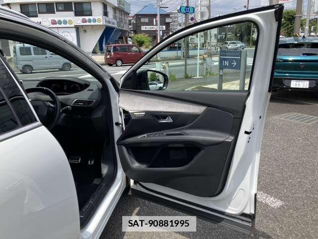 Peugeot 3008 2022-04 7727124-14