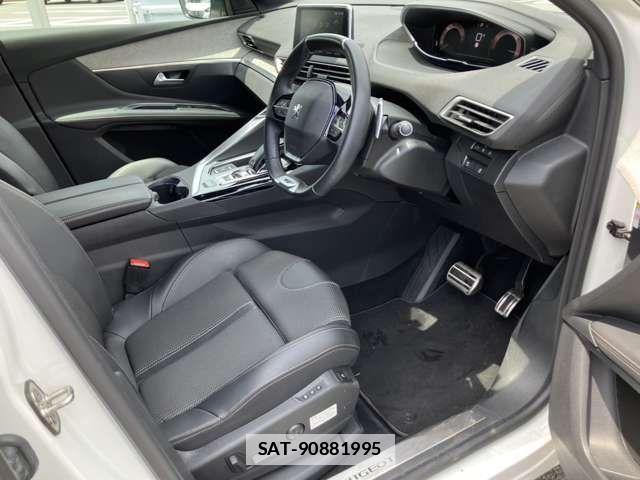 Peugeot 3008 2022-04 7727124-17