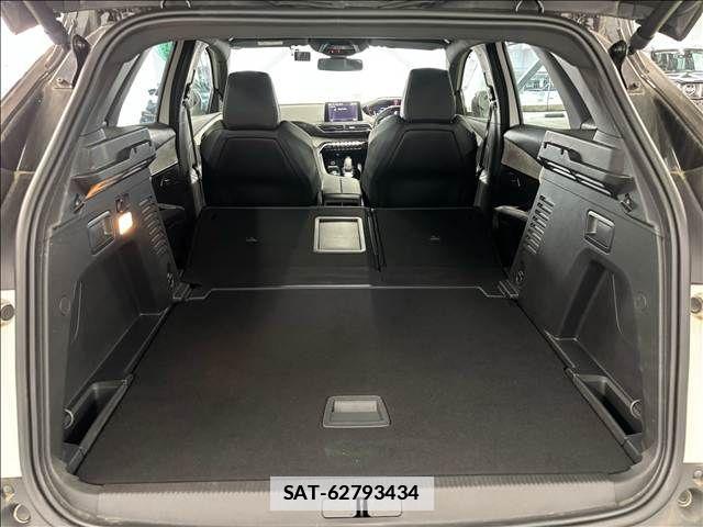 Peugeot 3008 2022-04 7788169-17