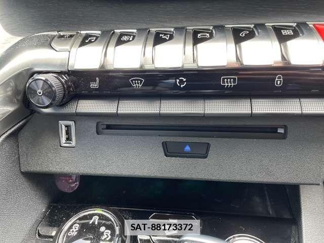 Peugeot 3008 2019-06 7788164-9