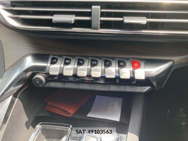 Peugeot 3008 2021-03 7980553-16