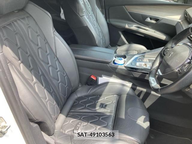 Peugeot 3008 2021-03 7980553-8