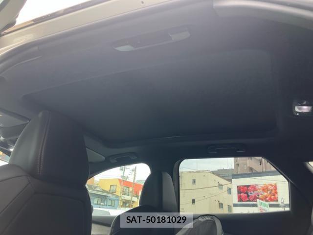 Peugeot 3008 2018-05 8037576-11