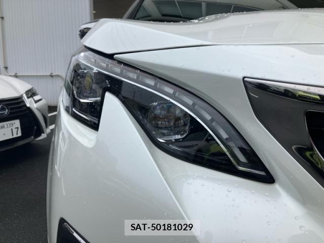Peugeot 3008 2018-05 8037576-12