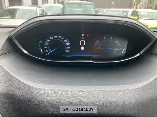 Peugeot 3008 2018-05 8037576-20