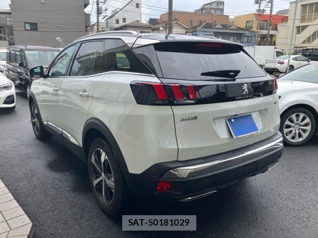 Peugeot 3008 2018-05 8037576-3