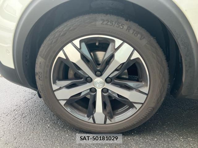 Peugeot 3008 2018-05 8037576-5
