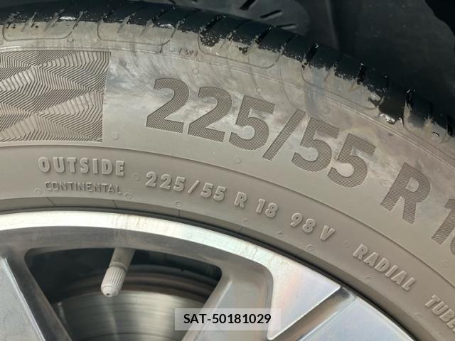 Peugeot 3008 2018-05 8037576-8