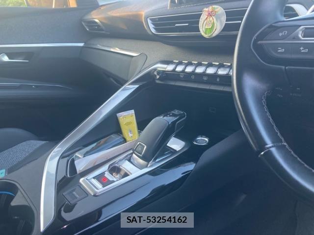 Peugeot 3008 2019-09 8075107-13