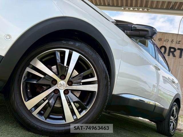 Peugeot 3008 2017-11 8075106-18