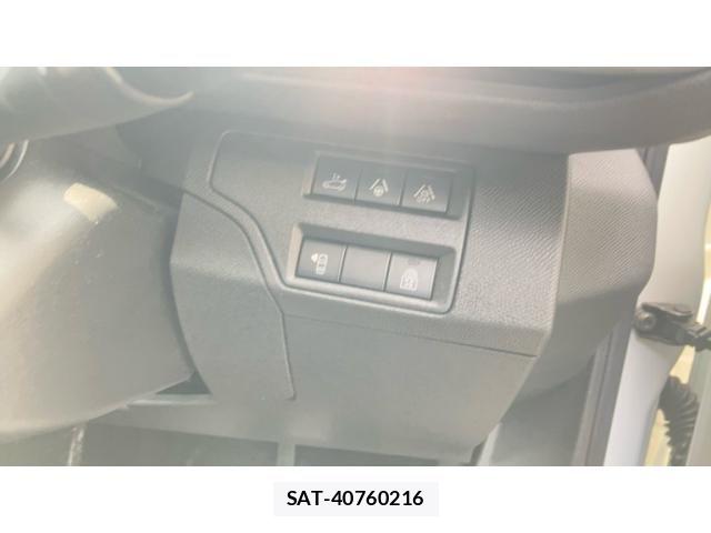 Peugeot 3008 2023-03 8101178-16