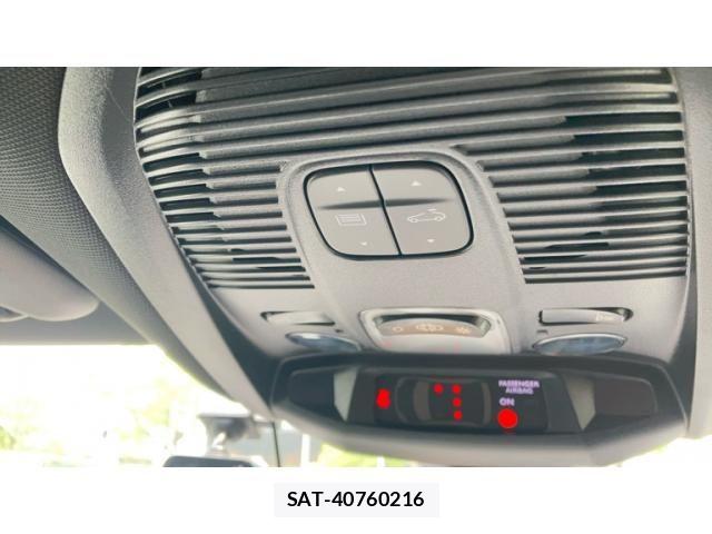 Peugeot 3008 2023-03 8101178-24