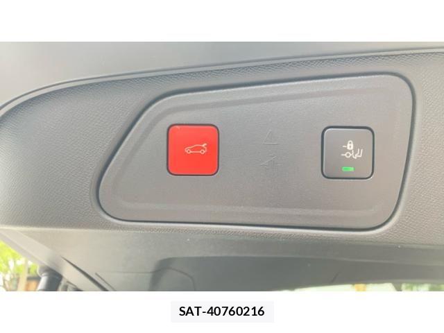 Peugeot 3008 2023-03 8101178-26