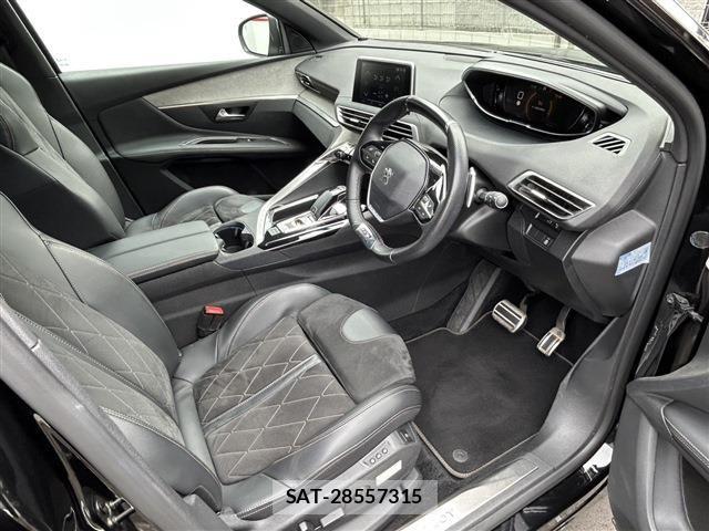Peugeot 3008 2019-06 8101180-5