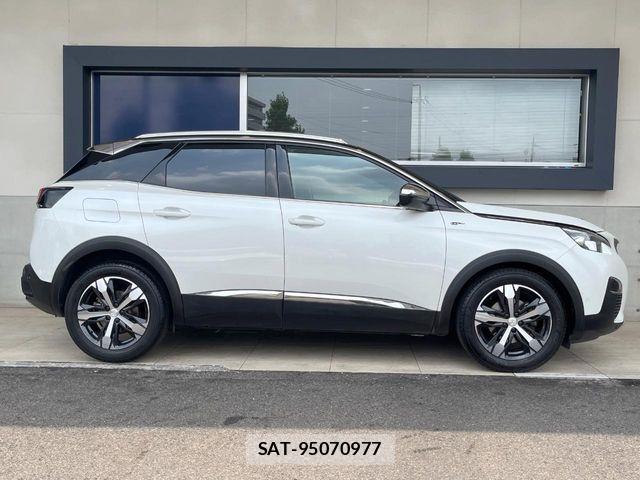 Peugeot 3008 2019-03 8131852-16