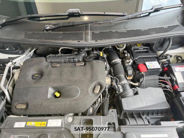 Peugeot 3008 2019-03 8131852-18