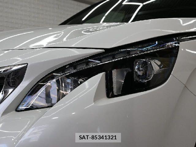 Peugeot 3008 2019-05 8131850-18