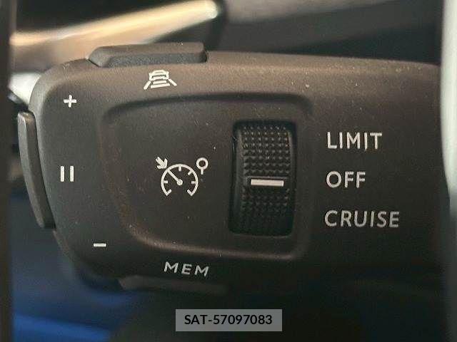 Peugeot 3008 2023-02 8146413-9