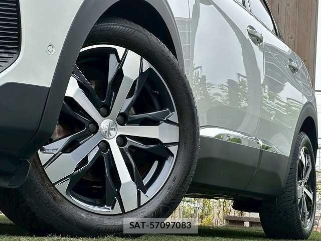 Peugeot 3008 2023-02 8146413-18