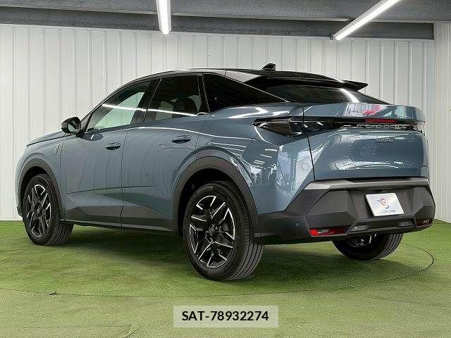 Peugeot 3008 2025-06 8146412-16
