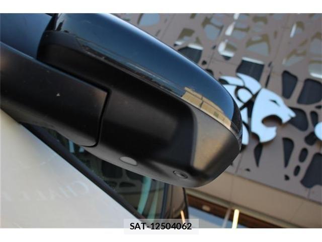 Peugeot 3008 2019-04 8209510-16