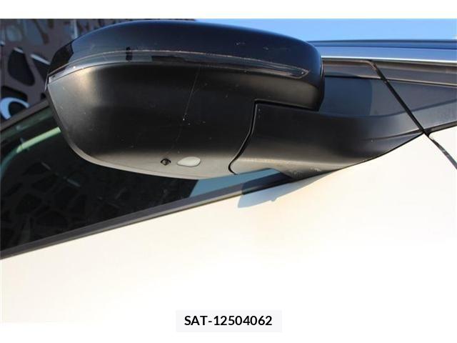 Peugeot 3008 2019-04 8209510-17
