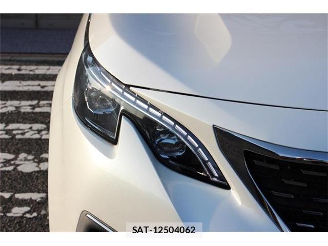 Peugeot 3008 2019-04 8209510-3