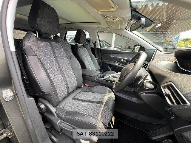 Peugeot 3008 2017-06 8246325-10