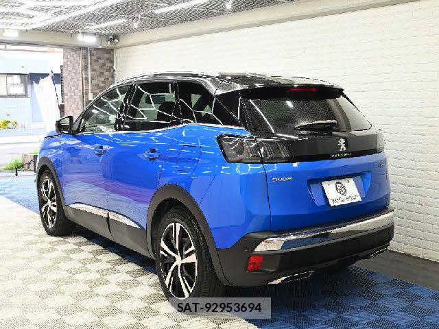 Peugeot 3008 2021-05 8246322-13