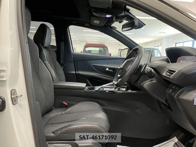 Peugeot 3008 2017-03 8316359-17