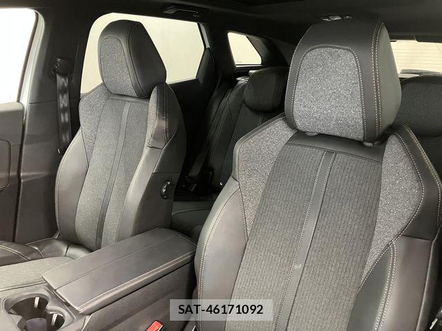 Peugeot 3008 2017-03 8316359-19