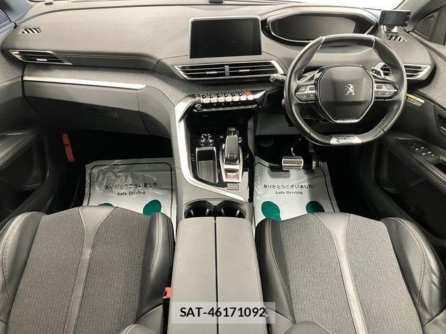 Peugeot 3008 2017-03 8316359-27