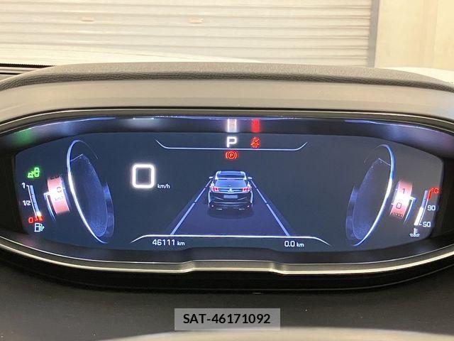 Peugeot 3008 2017-03 8316359-28