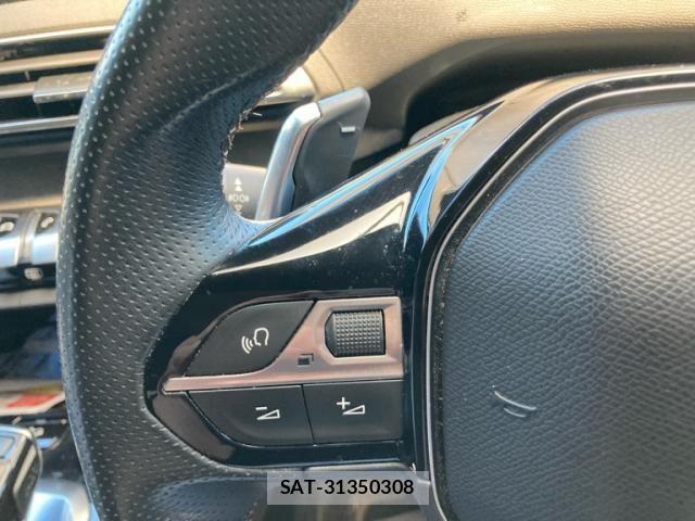 Peugeot 3008 2018-09 8355327-22