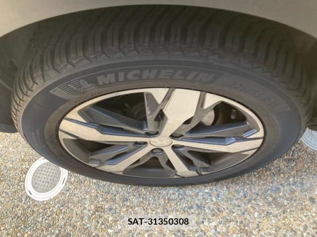 Peugeot 3008 2018-09 8355327-4