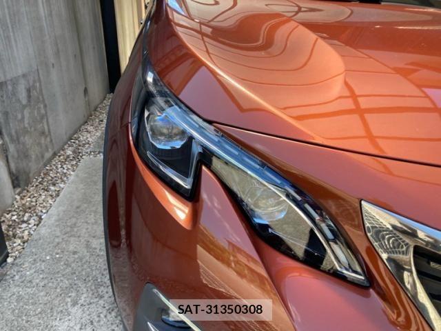 Peugeot 3008 2018-09 8355327-8