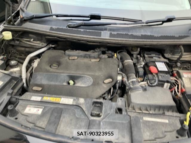 Peugeot 3008 2018-02 8368083-24