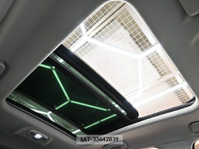 Peugeot 3008 2018-12 8368084-9